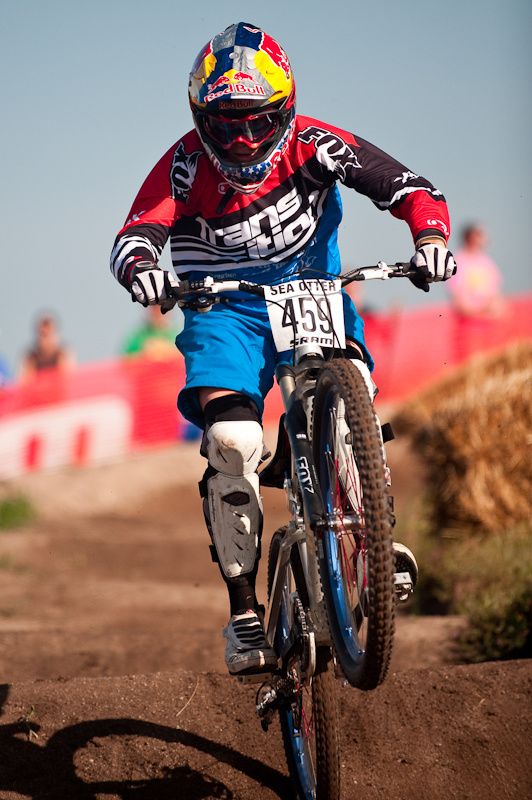 Jill Kintner racing to victory in the 2010 Sea Otter Dual Slalom