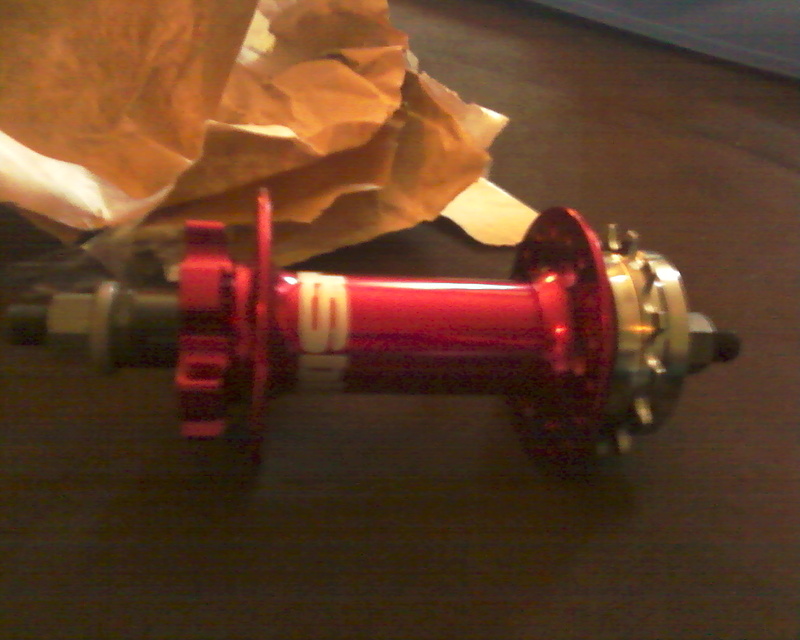new ns ss hub just came in soo excited bike almost complete !