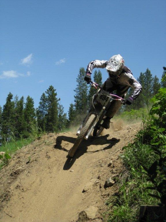 Calgary Cycle Downhill "B" Team - Pinkbike