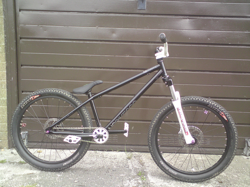 custom dirt jump bikes