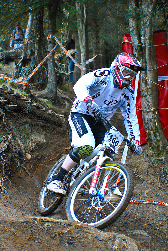 Through the roooty sections at the Fort William BDS RD2