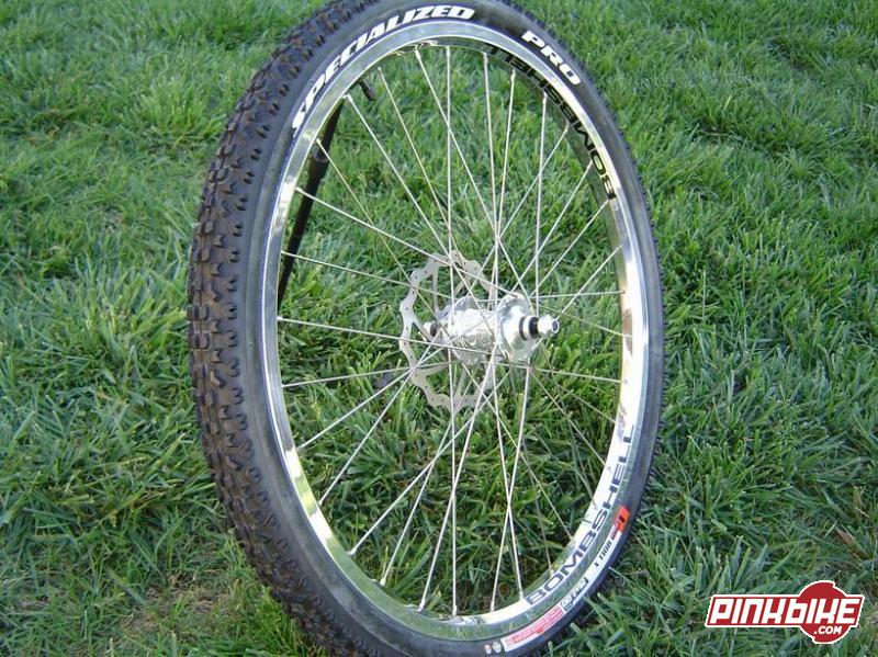 bombshell wheelset