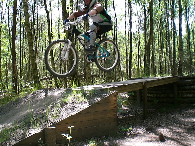 Thank god for second Pinksterday :)
Always have a great time ridin' 'n' jumpin' at the Filthy Trails :)