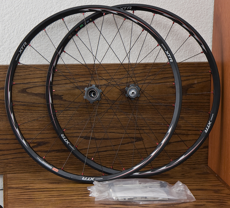 SHIMANO XTR/WH-M975 前後セット Shimano XTR WH-M975 Wheelset - Reviews, Comparisons, Specs