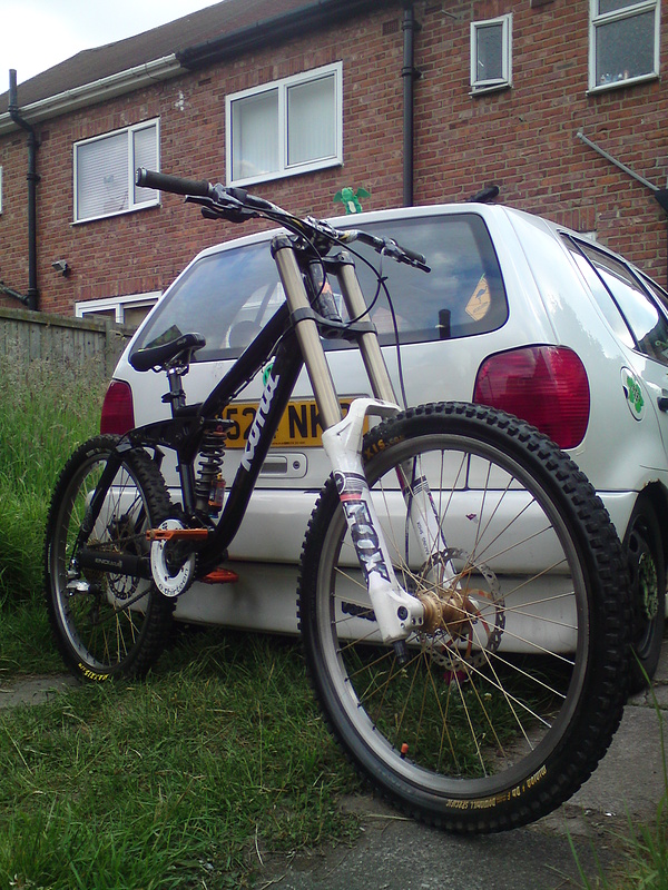 Finished 2008 Stinky after a rebuild ride, gears working nicely again, but needs a new rear brake desperatly!