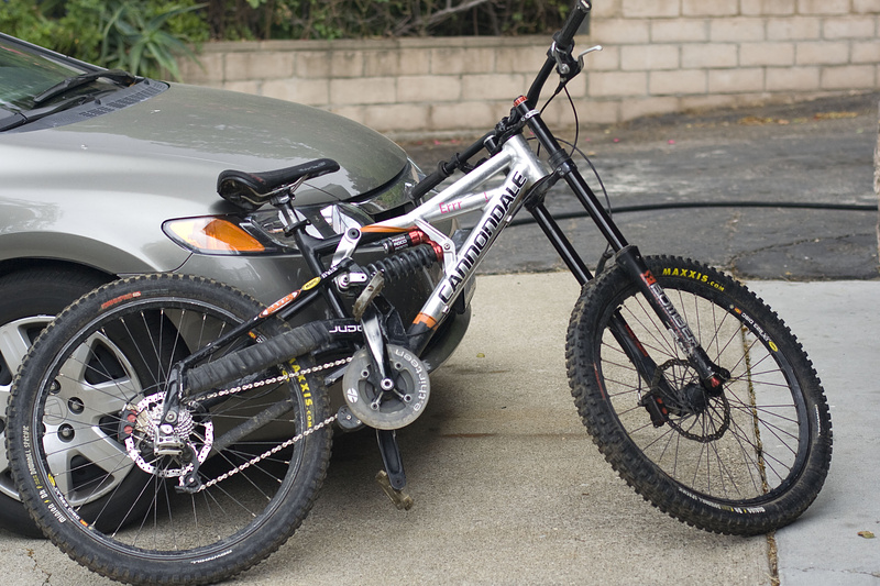 2006 Cannondale Judge (Downhill Bike) Factory Team Replica