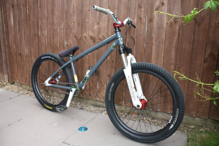 maxxis holy roller 24 x 2.4