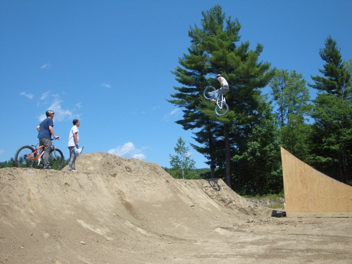 Riding the Slopestyle course!