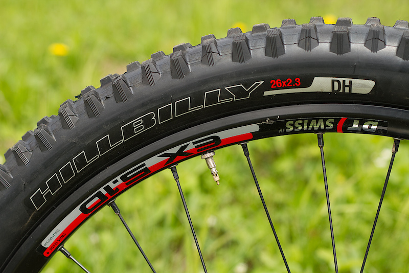 New Specialized Hillbilly Tire - Dry spike design - side detail.
