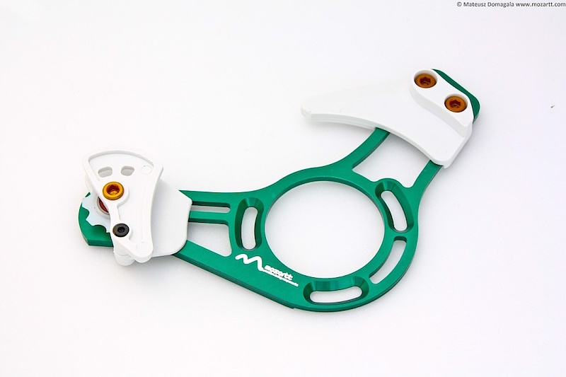 New white guides. Many other backplate colors soon. contact: mozart@badone.eu