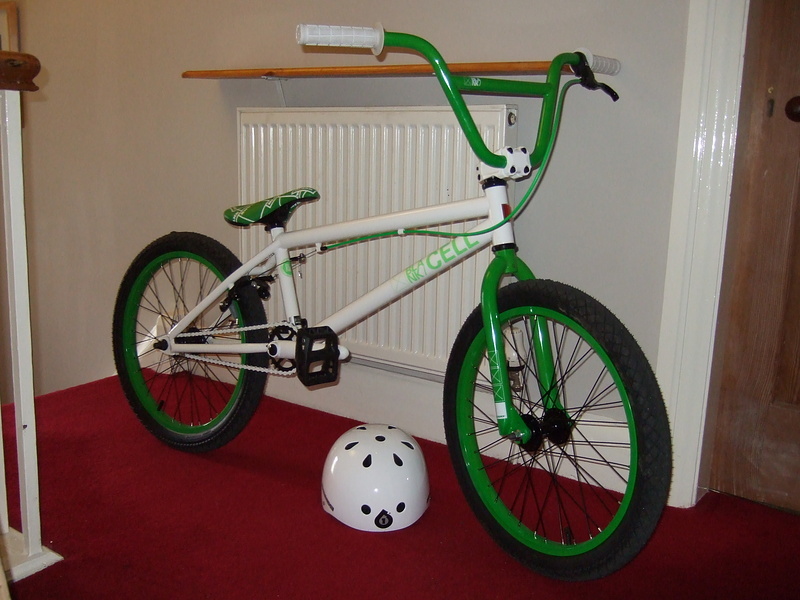 lewis dallimore's blank cell 2010 bmx