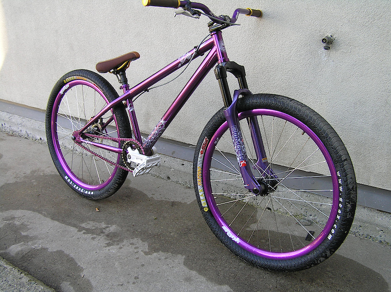 *SOLD* Complete Bike barely ridden as I was too busy filming and shooting photos. $1200 CAD. We will ship.