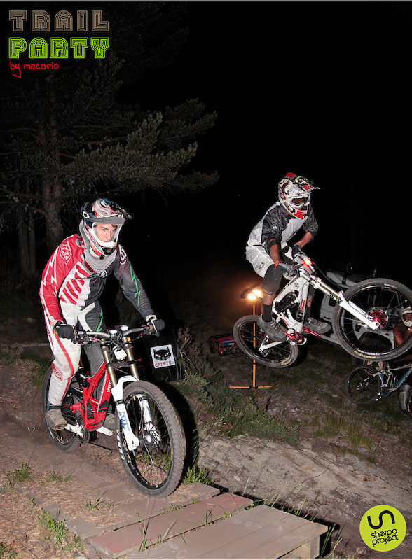 Trail night session....Photo by Mónica