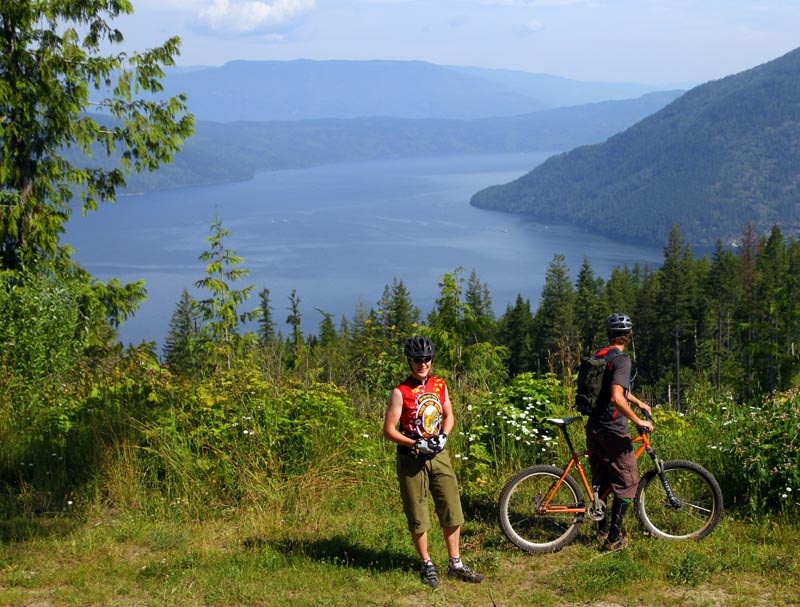 salmon arm mountain biking