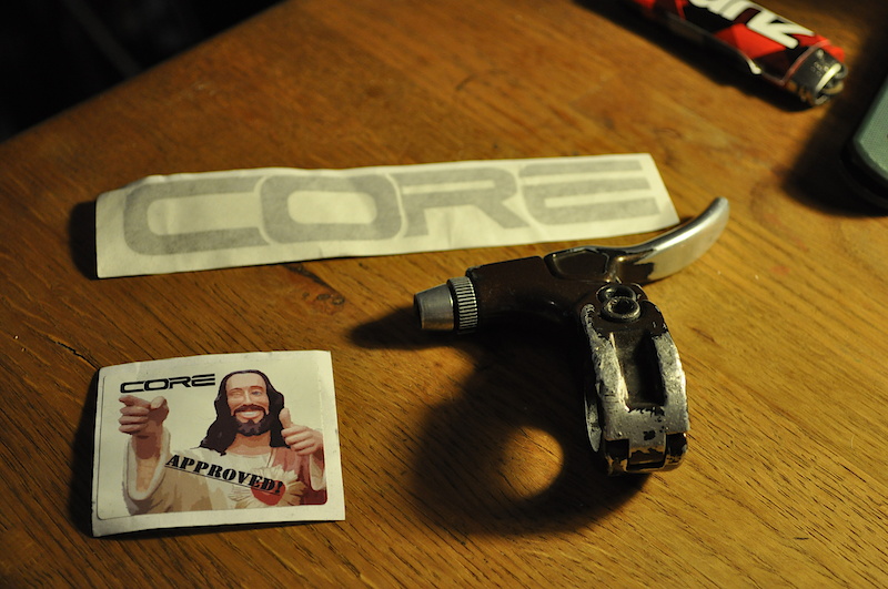 Monolever and Core Stickers=WIN.


Major thanks to C.R.