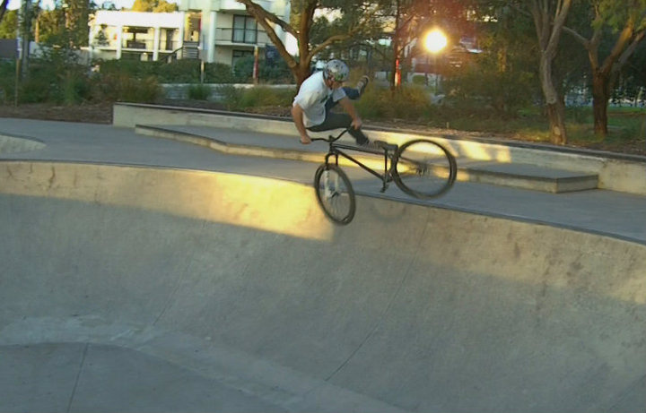 screen shot - Jason Leverton

Finally whip airs on the go