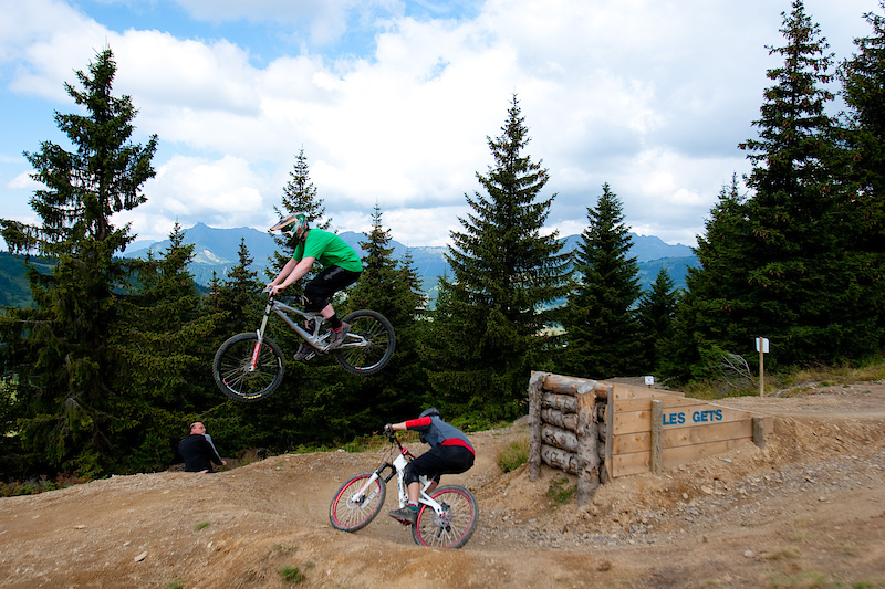 Riding some trails round Morzine, nice to be on the other side of the lens for a change. Photos by Paul Rayner.