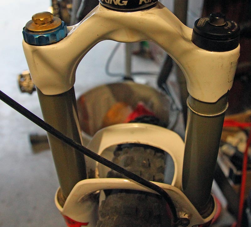Well-used Magura Thor after some 30 days of riding - uppers feature the distinctive double arch. Integrated brake cable guide is visible in lower right corner of screen