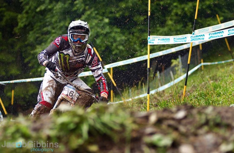 Few of the best shots I can put online from Champery and Val Di Sole MTB world cups in 2010.

www.JacobGibbins.co.uk