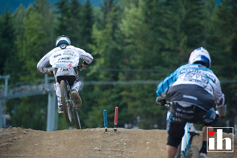 Mitch Ropelato and Gee Atherton. Mitch took the 2nd run by a decent margin but couldn't make up the 1.5 seconds he needed after his first run crash