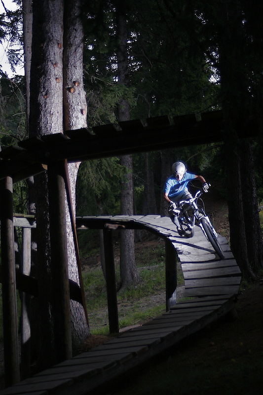 corkscrew on the over 16s only north shore track... aren't I a rebel :P @@photography