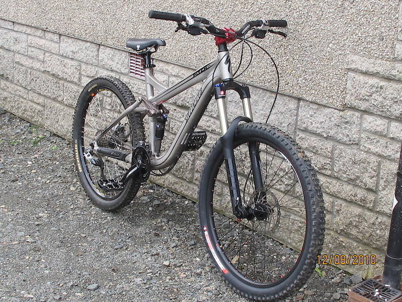 2010 specialized pitch