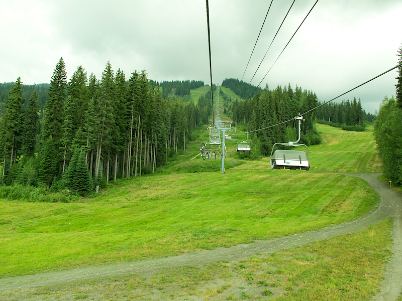 The lift goes WAY UP there.