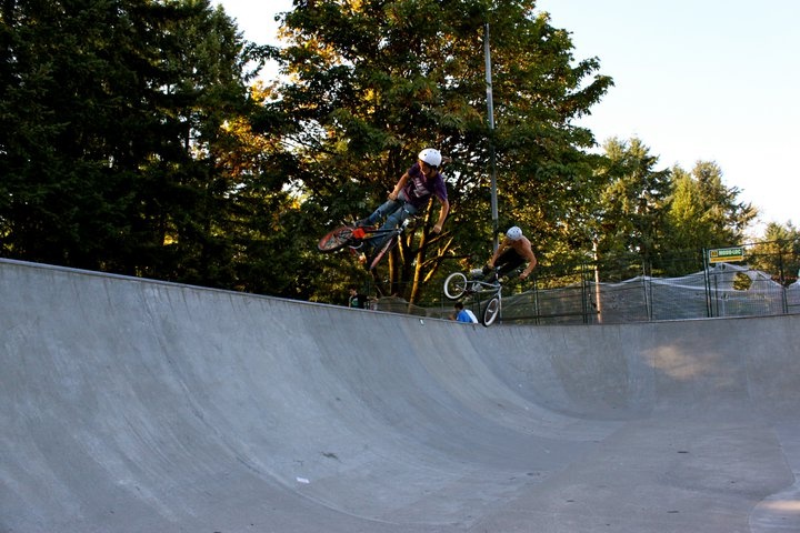 Side By Side TailWhip Airs
Photo Taken By Max Heilmeier