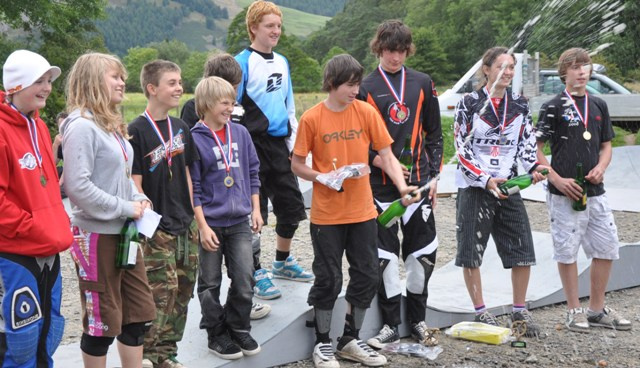 Photo's provided by Innerleithen MTB Racing for press releases.