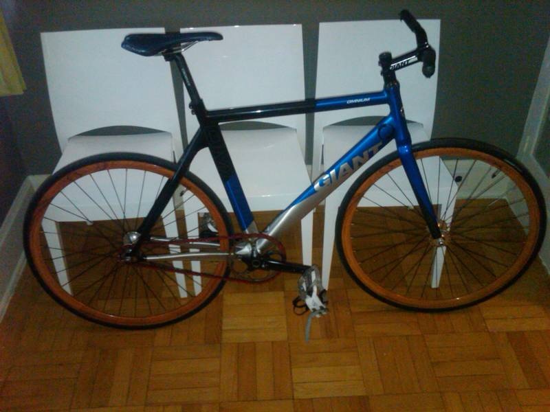 2008 08 Giant Omnium track bike size 55.5 For Sale 2008 08 Giant Omnium track bike size 55.5 For Sale