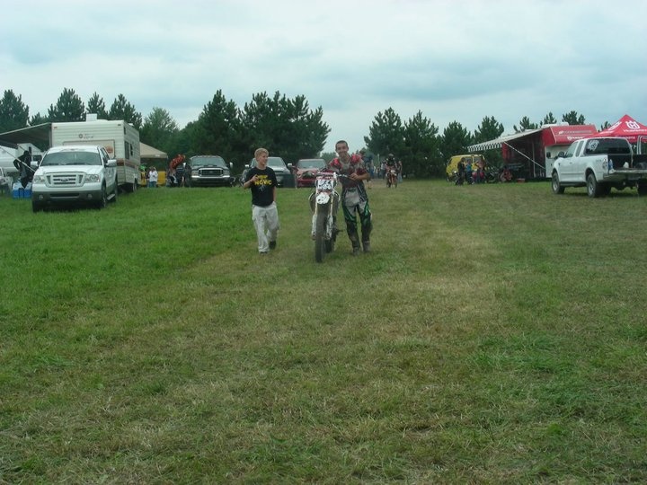 coming back to the pits after my enduro race