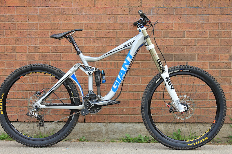 2010 Giant Glory w/ TWO shocks For Sale
