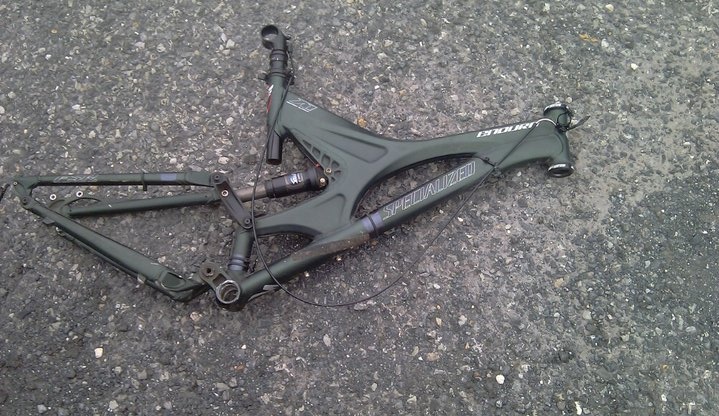 Bought this frame at blue mountain after some downhilling on a XC bike;) got some funny looks that day