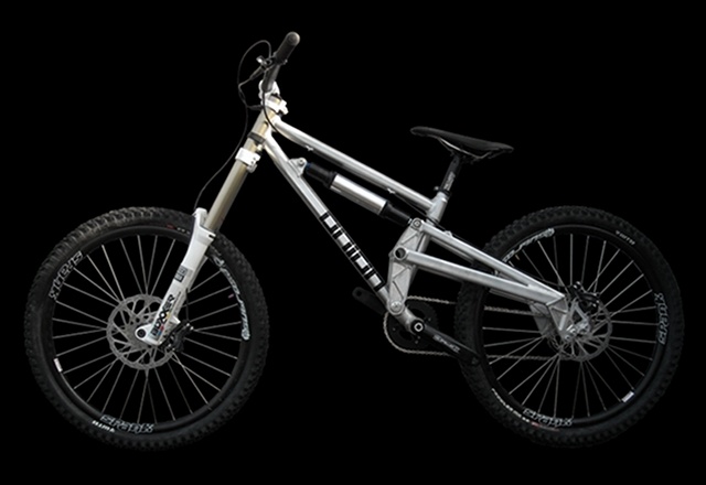 Onion Bikes 2011 DH "A-A Missile" with "A-A Shock" 3.500gr