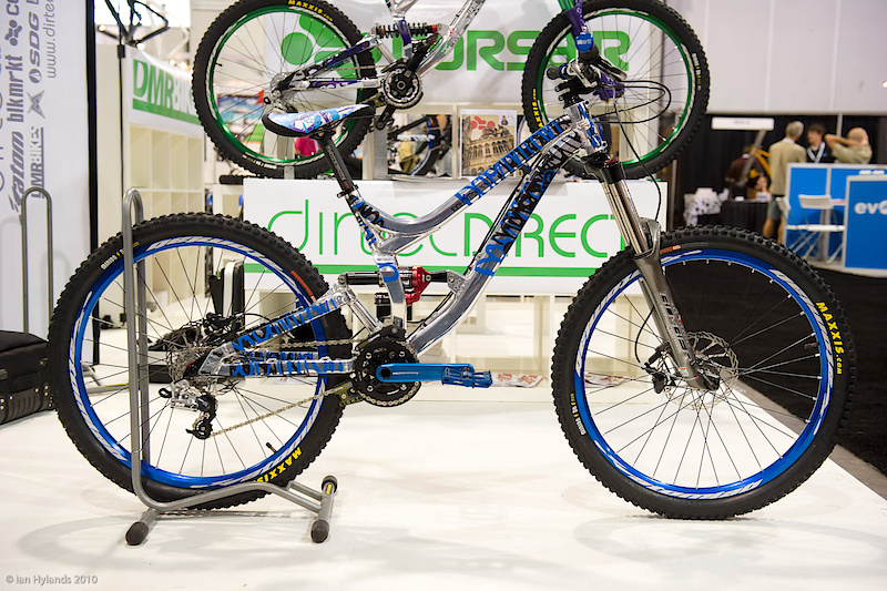 Corsair Dominion set up as a short travel slopestyle bike