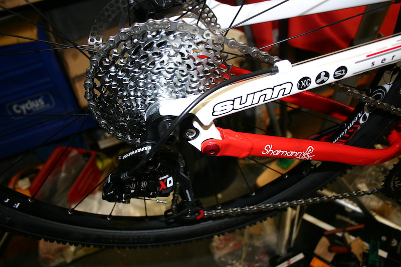 the 2011 Sunn Shaman S1 with the new 10 speed X9 cranks and gears.