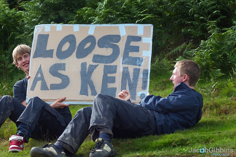 Big comedy signs, do they ever get old? NAH!