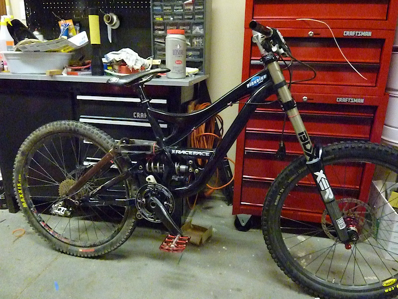 The demo all souped up and ready to shred. Just needa put its rear wheel with new cassette and chain on