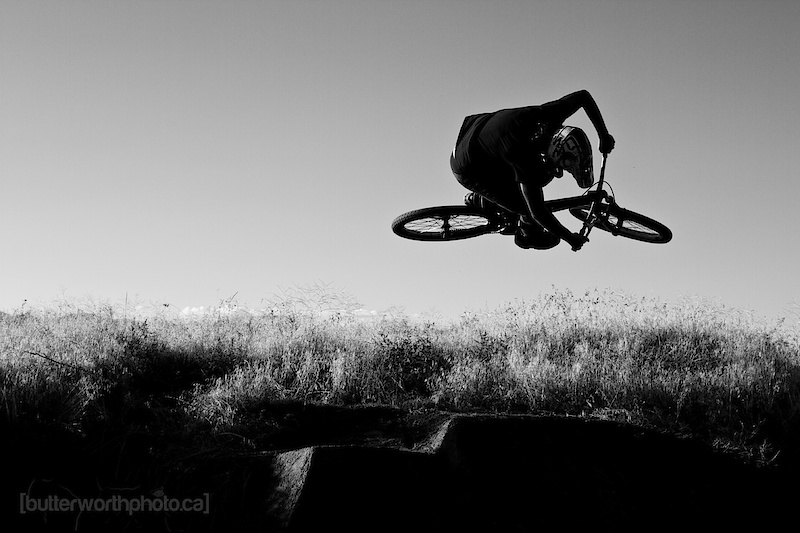Riding the dirt quarter. Photo by Matt Butterworth