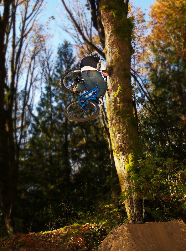 banger shot from the tractor trail. im thinkin some POD action?