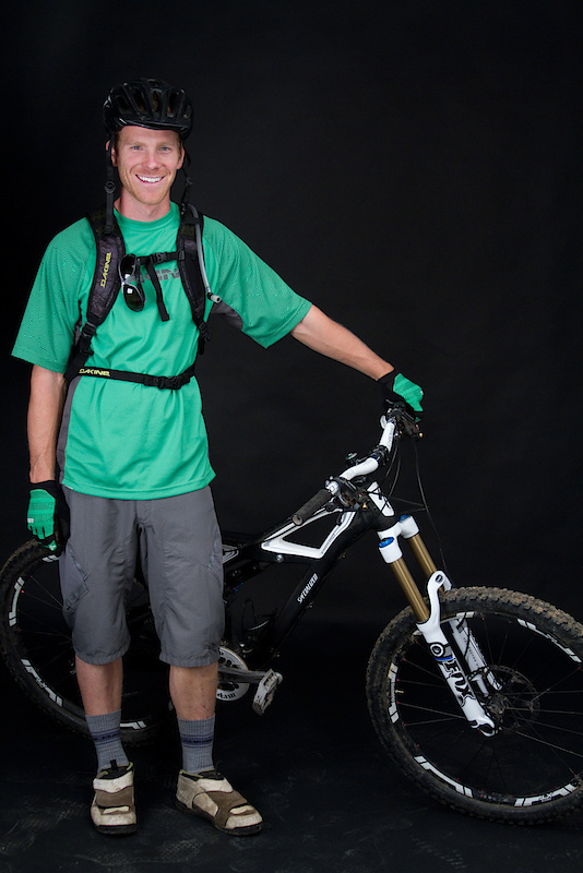 Matt Hunter stopped in to show us his 2011 bikes from Specialized and gear from Dakine.