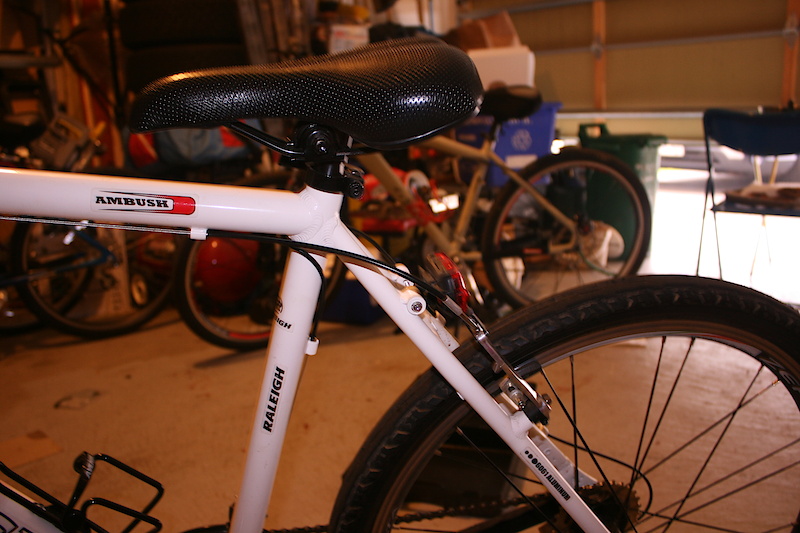 Raleigh Ambush MTB w/ Mosso Rigid Front 