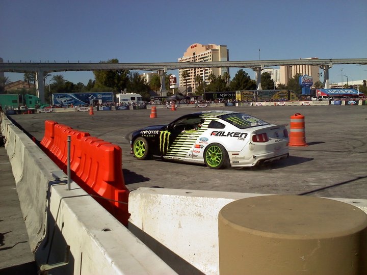 pictures my friends took from sema 2010