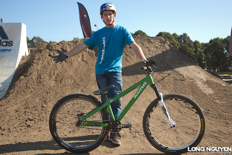 Paul Basagoitia and his Kona Cowan
