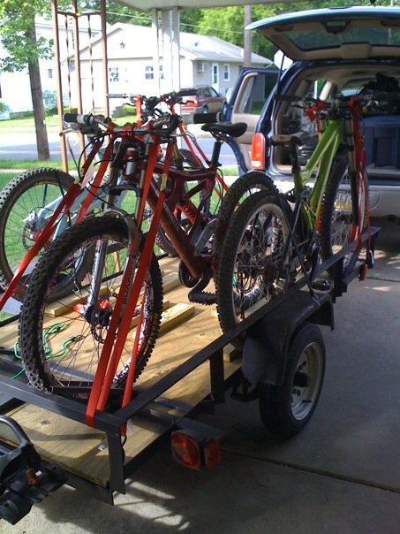Bikes are packed and ready to go.  Headed to Blue Mt for the day