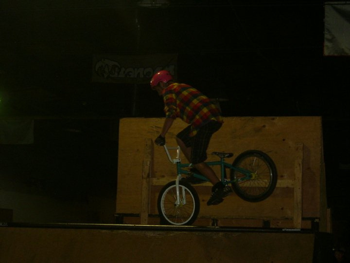 Me doing a foot jam on one of the quarter pipes at industry.