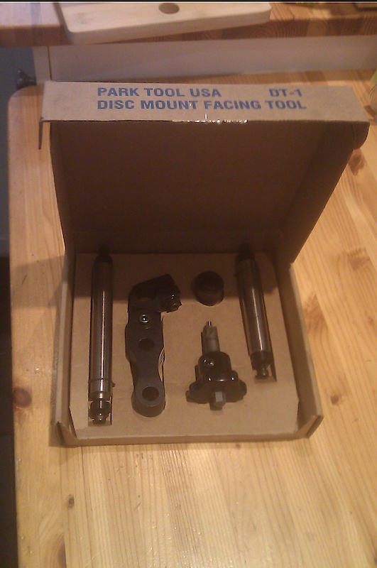 disc facing tool