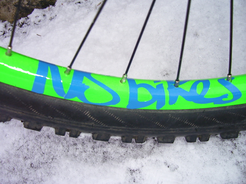 spray paint bike rims