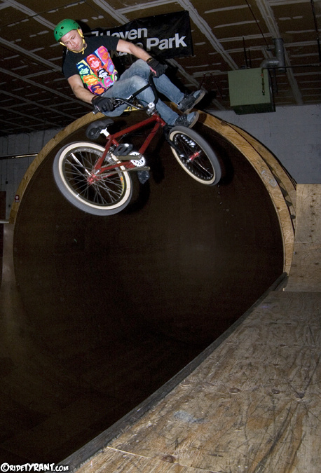 Tailwhip out of the 8' bowl