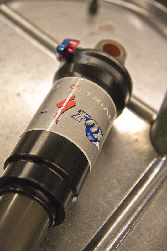 brand-new-fox-triad-rear-air-shock-185mm-e-to-e-for-sale